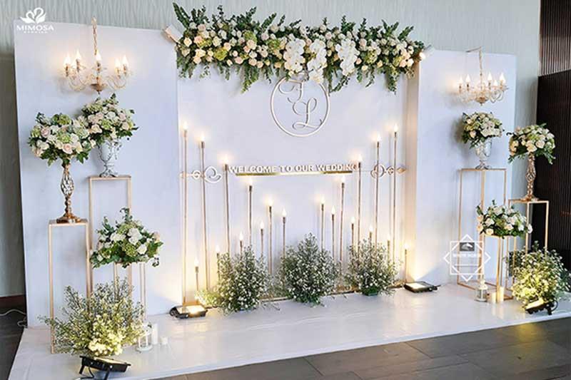 Hoa trang trí sân khấu 001